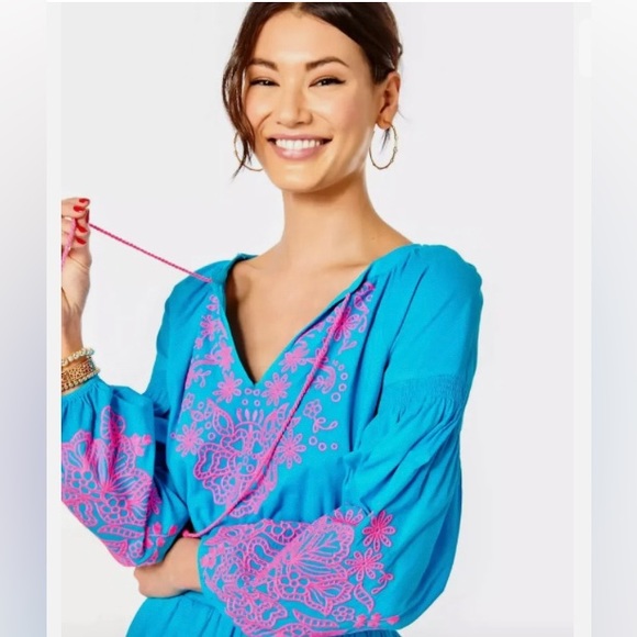 The Analynn Tunic Dress. - Picture 5 of 6